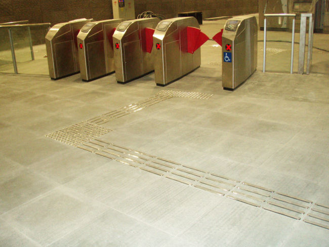 Tactile Indicators Leading to Fare Gate